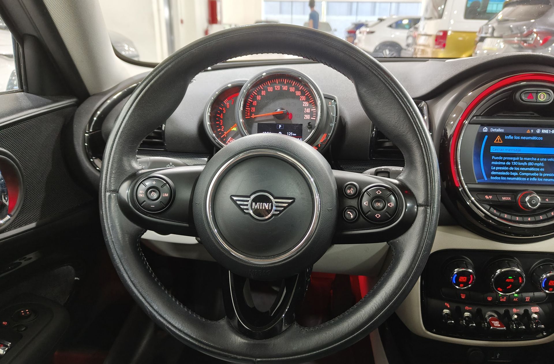 MINI Clubman Cooper - foto 25