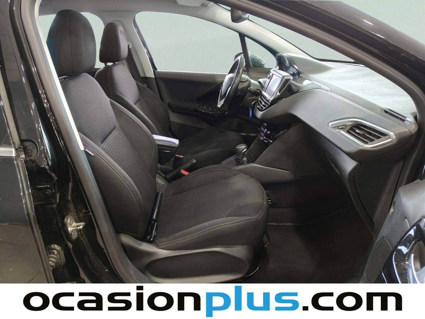 Peugeot 208 Peugeot 208 1.2 PureTech Allure EAT6 (110 CV) km 0