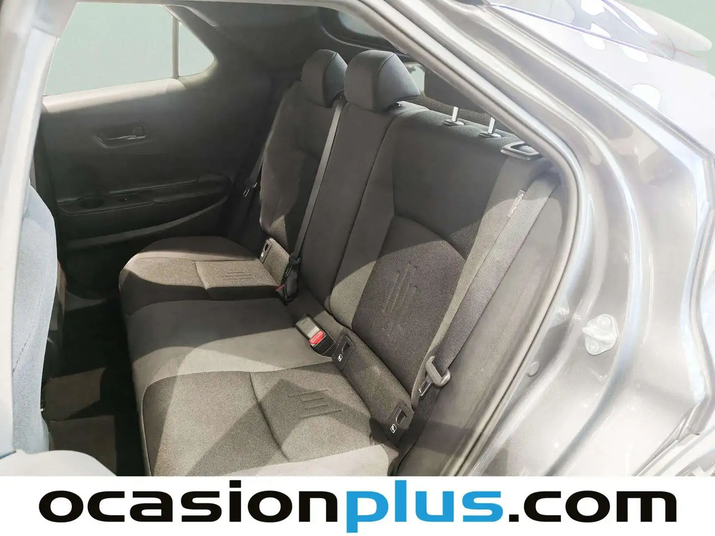 Foto Toyota C-HR Toyota C-HR 140H Advance (140 CV)