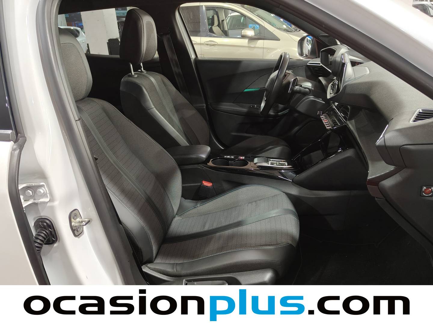 Peugeot 2008 Peugeot 2008 BlueHDi 130 S&S Allure Pack EAT8 (130 CV) km 0