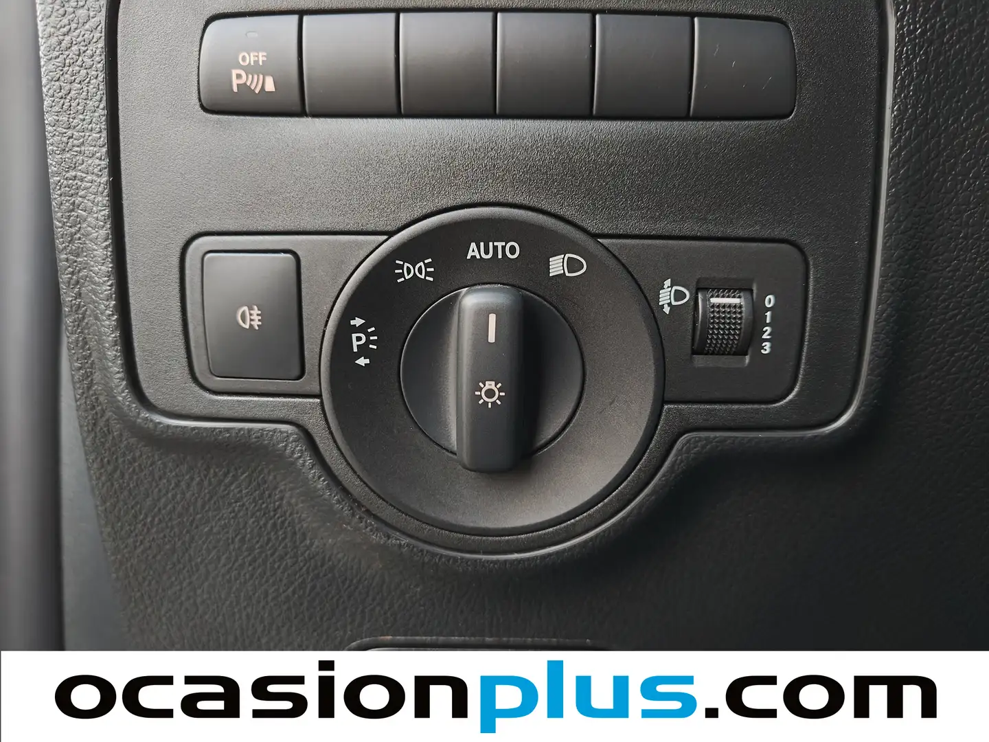 Foto Mercedes Vito Mercedes-Benz Vito 114 CDI Tourer Pro Larga AT (136 CV) 7 Plazas