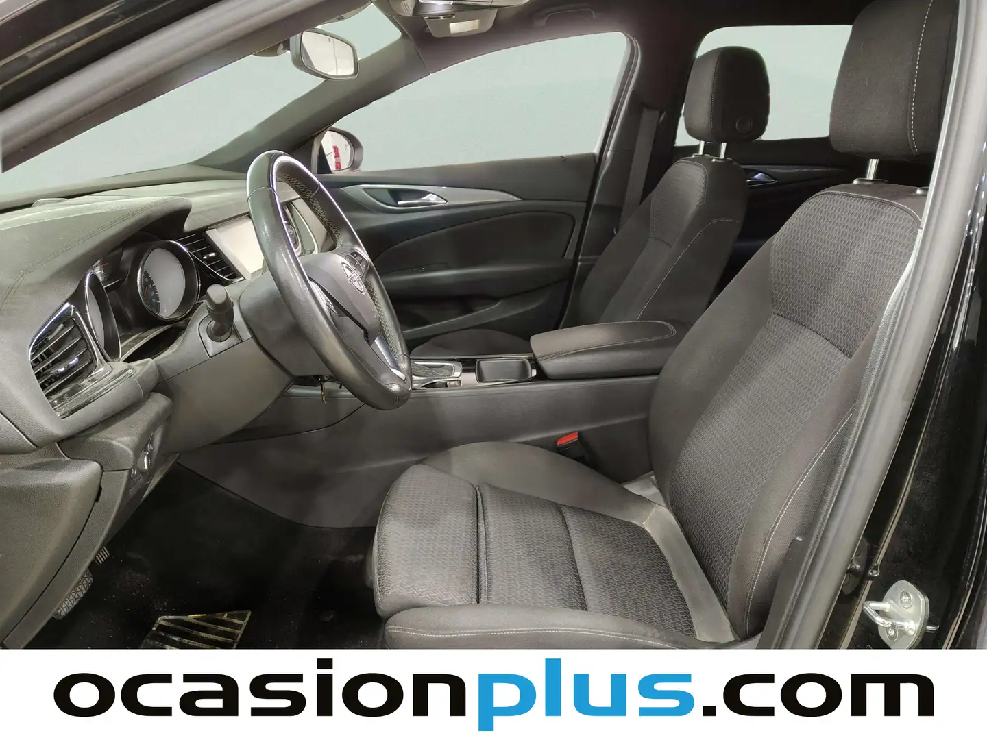 Foto Opel Insignia Opel Insignia Sports Tourer 1.5 D DVH Business Edition AT8 (122 CV)