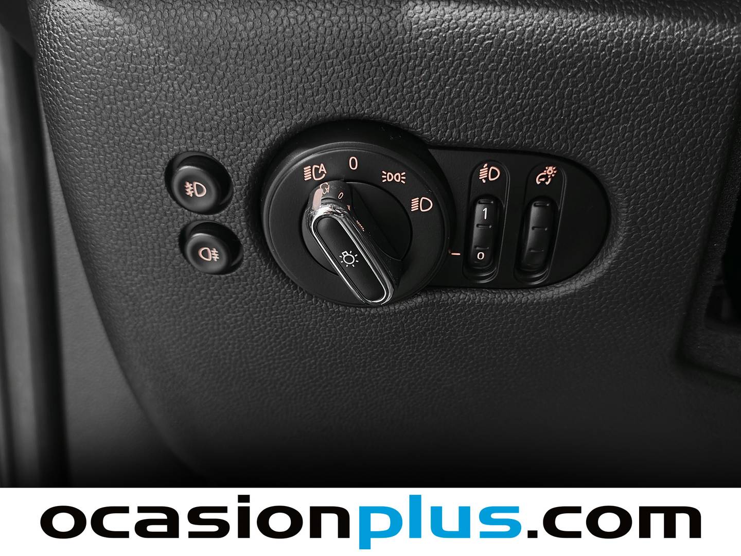 Equipamiento del Mini MINI Mini MINI Cooper 5 Puertas Cooper 5 Puertas (136 CV)