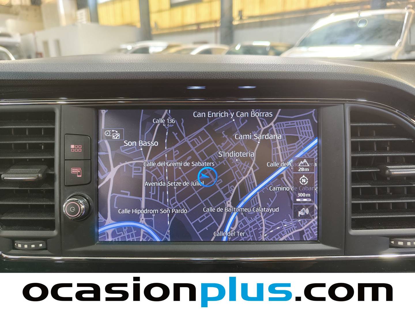 Extras y acabados del Seat León Seat León 1.5 TSI S&S FR Black Edition (150 CV)