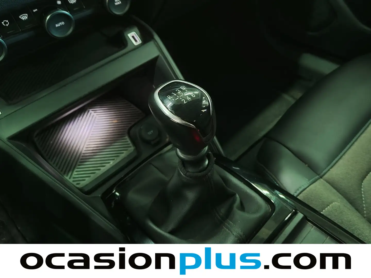 Foto Citroën C4 Citroen C4 PureTech 130 S&S 6v Feel Pack (130 CV)