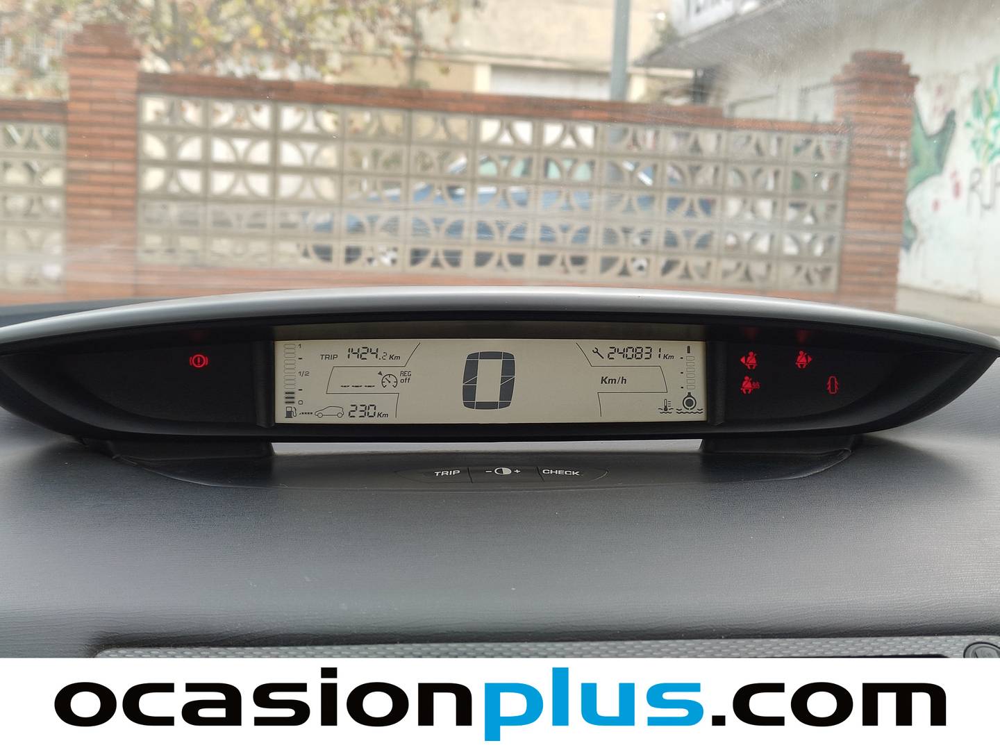 Foto Citroën C4 Citroen C4 1.6 HDI Collection (92 CV)