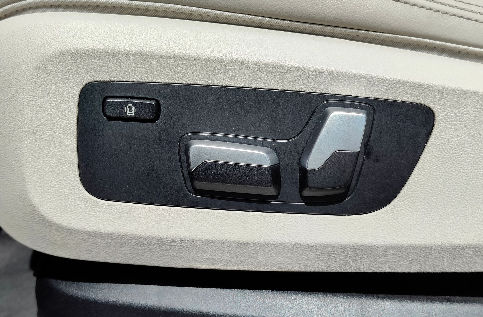 BMW X5 xDrive45e - foto 13