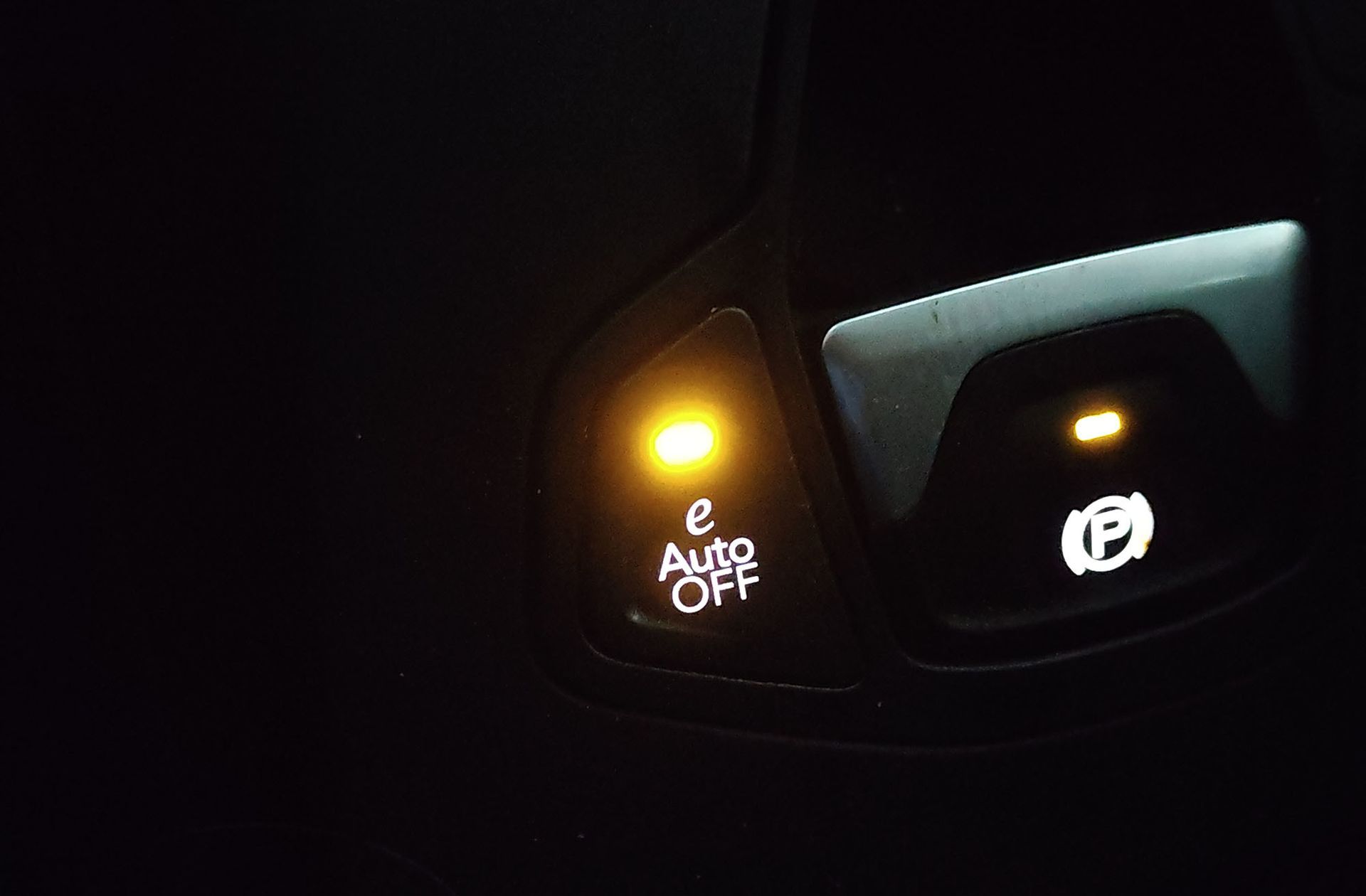 Jeep Renegade eHybrid 1.5 Altitude DCT - foto 31