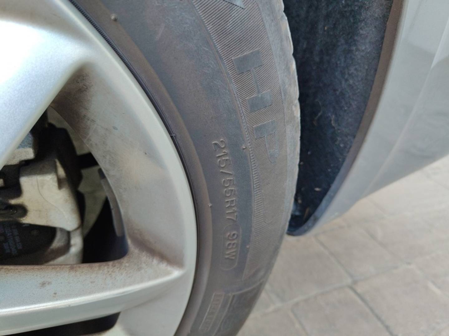 Foto Peugeot 508 Peugeot 508 SW Peugeot 508 SW 1.6 BlueHDI Active 88 kW (120 CV)