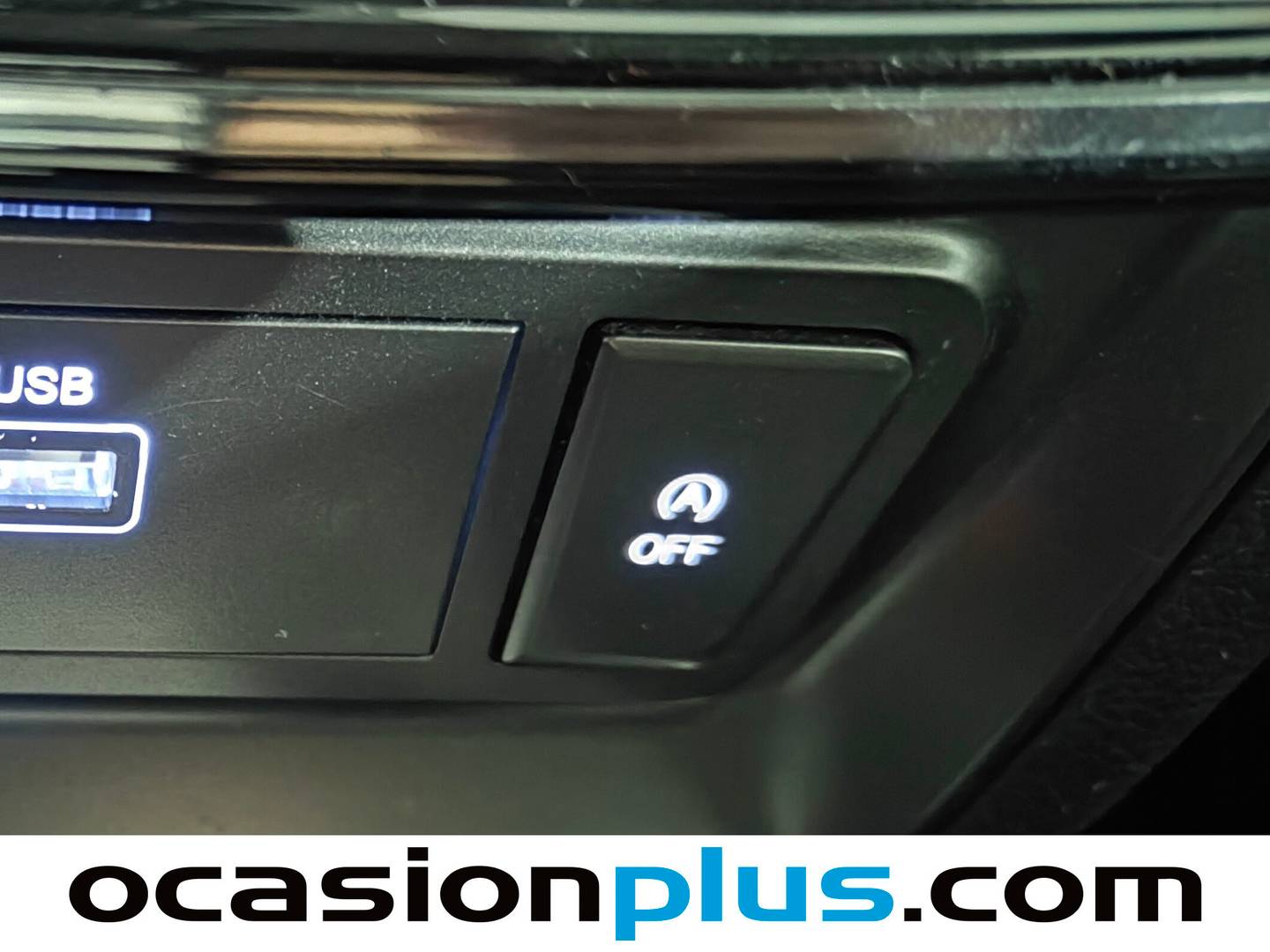 Foto SsangYong Tivoli Grand Ssangyong Tivoli Grand G15T Limited Auto (163 CV)