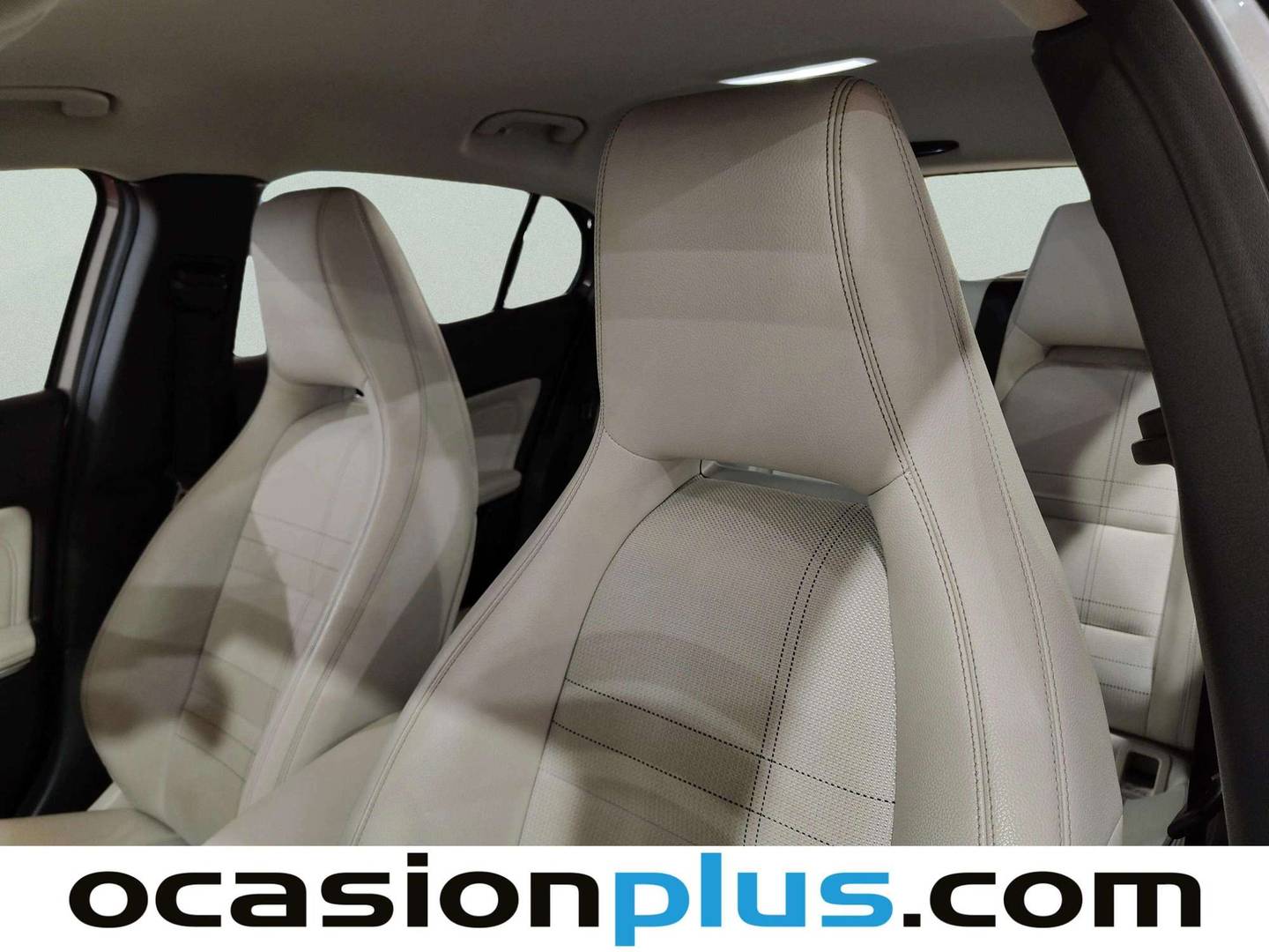 Extras y acabados del Mercedes GLA Mercedes GLA GLA 200 CDI Style (136 CV)