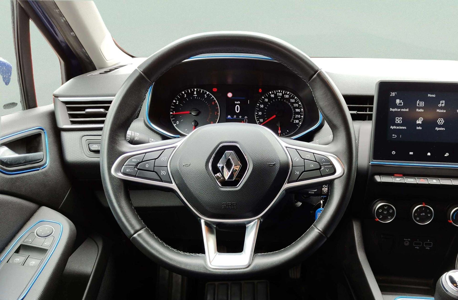 Renault Clio Intens TCe - foto 25