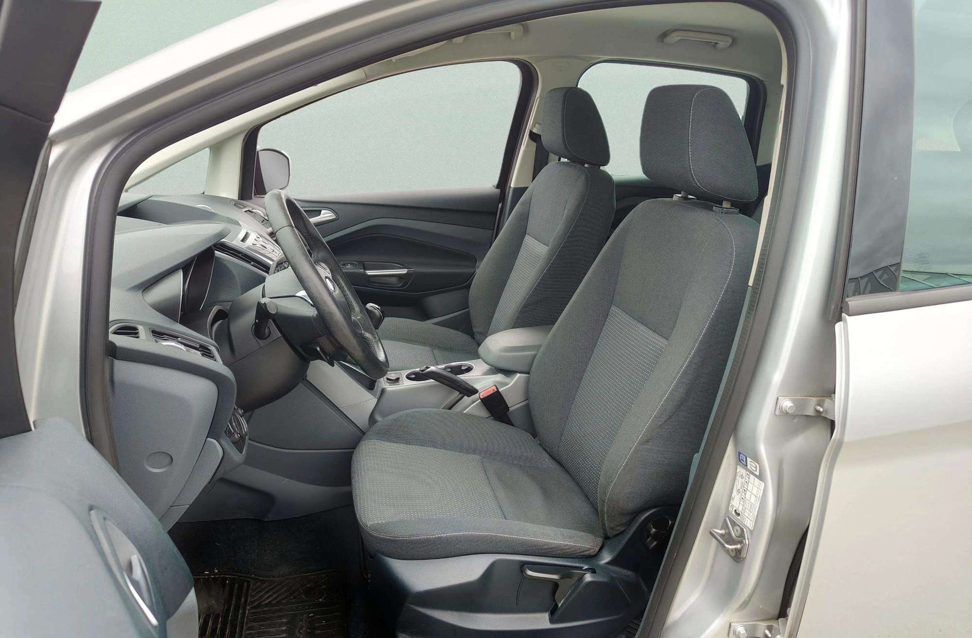 Ford C-Max 1.0 EcoBoost Trend - foto 9