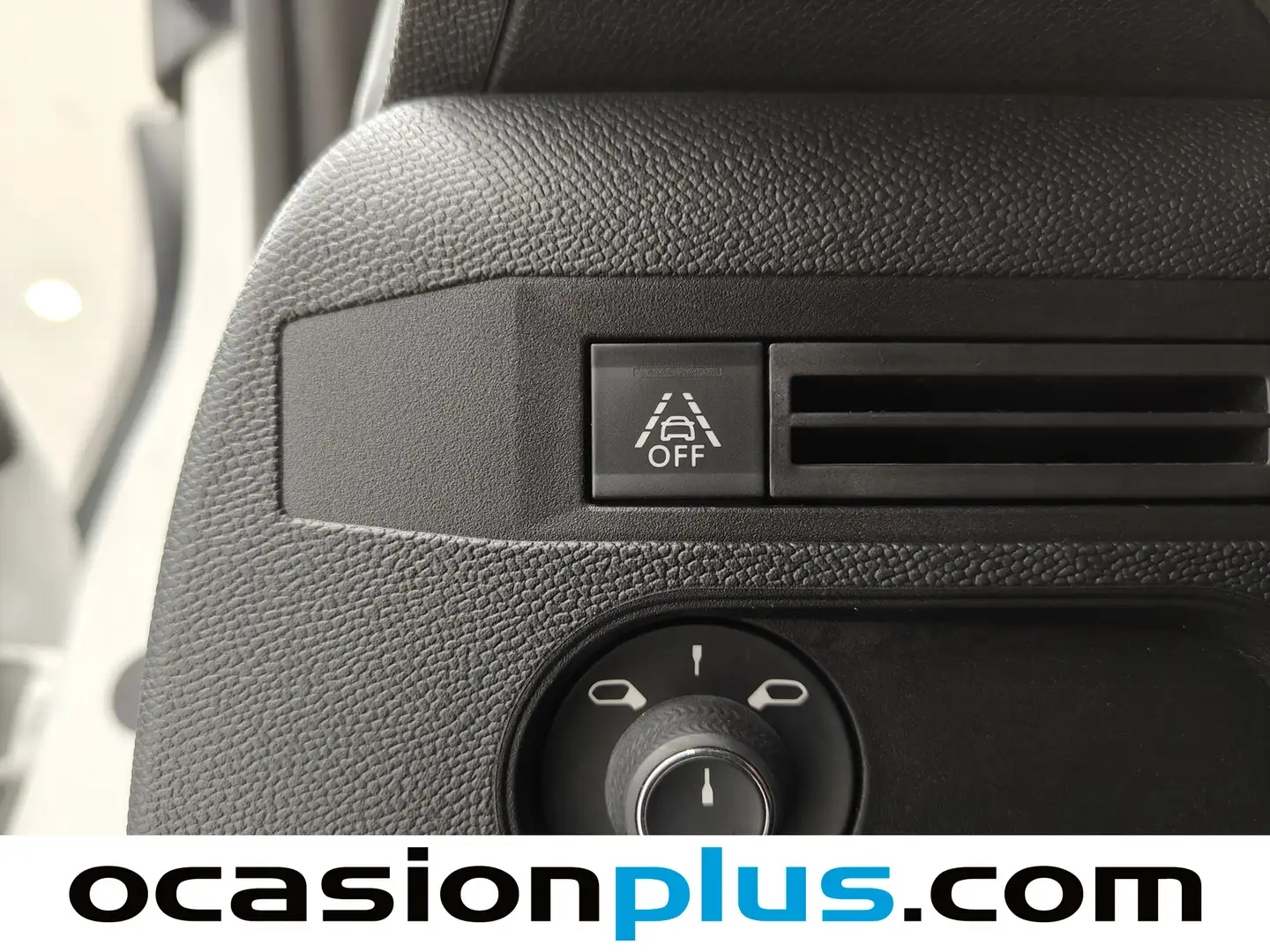 Foto DS DS 3 Crossback DS DS3 BlueHDi 130 Performance Line Auto (131 CV)