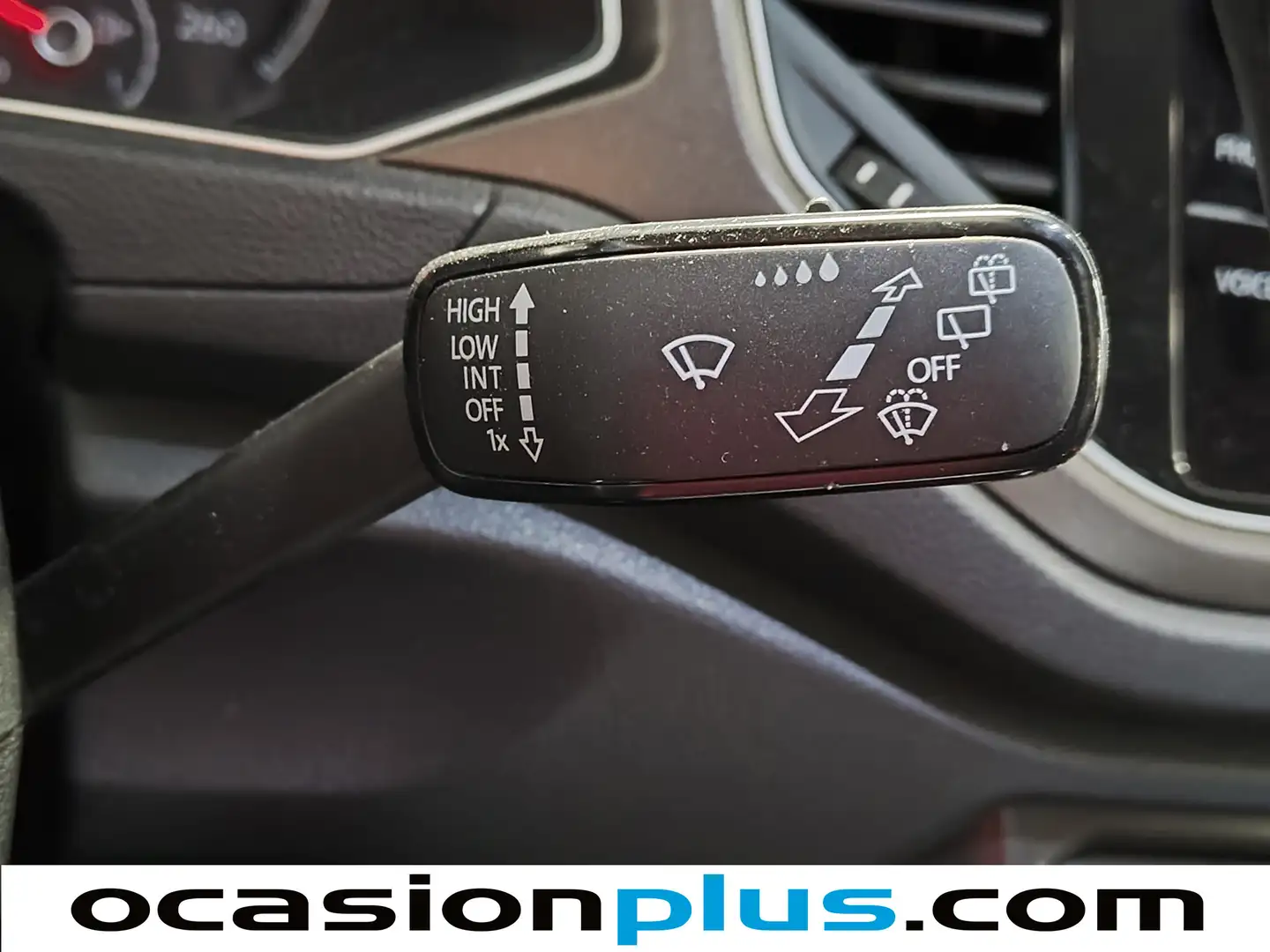 Foto Volkswagen T-Roc Volkswagen T-Roc Advance Style 1.6 TDI (115 CV)