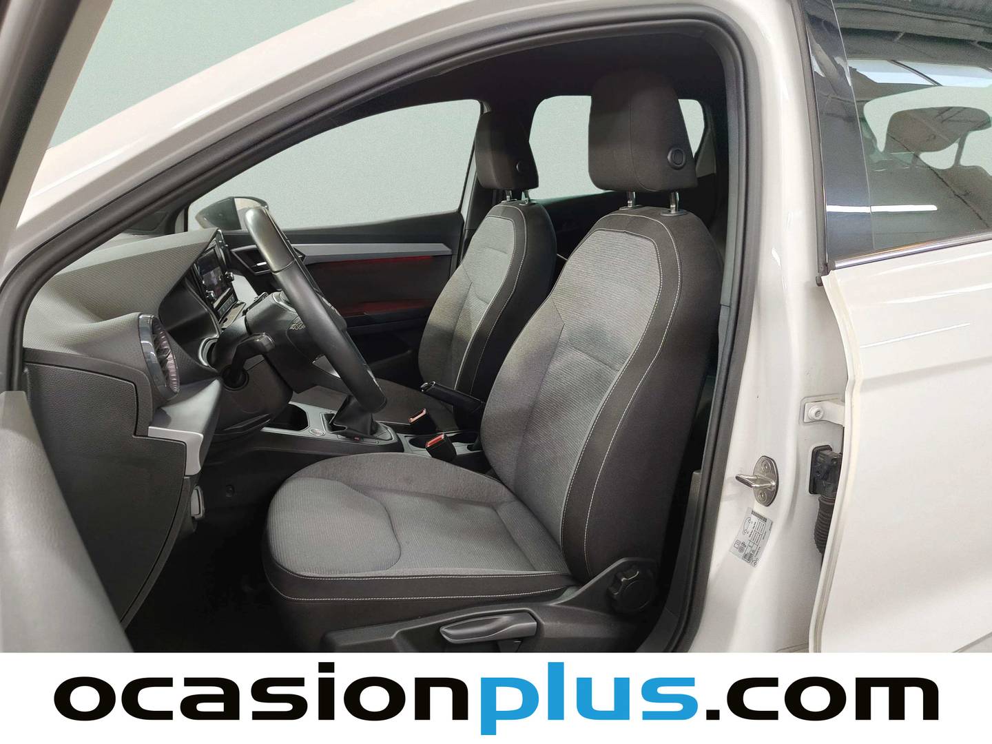 Foto asientos delanteros Seat Ibiza Seat Ibiza 1.0 TSI S&S Xcellence (115 CV)
