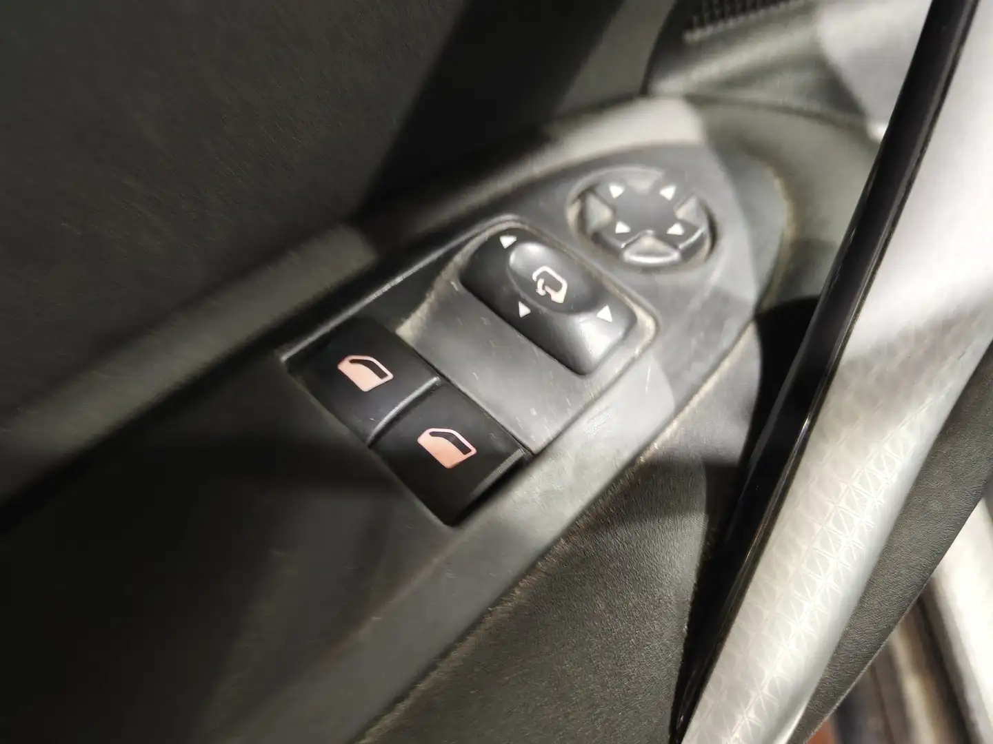 Foto DS DS 4 Crossback DS DS 4 Crossback PureTech 131 S&S Style (131 CV)