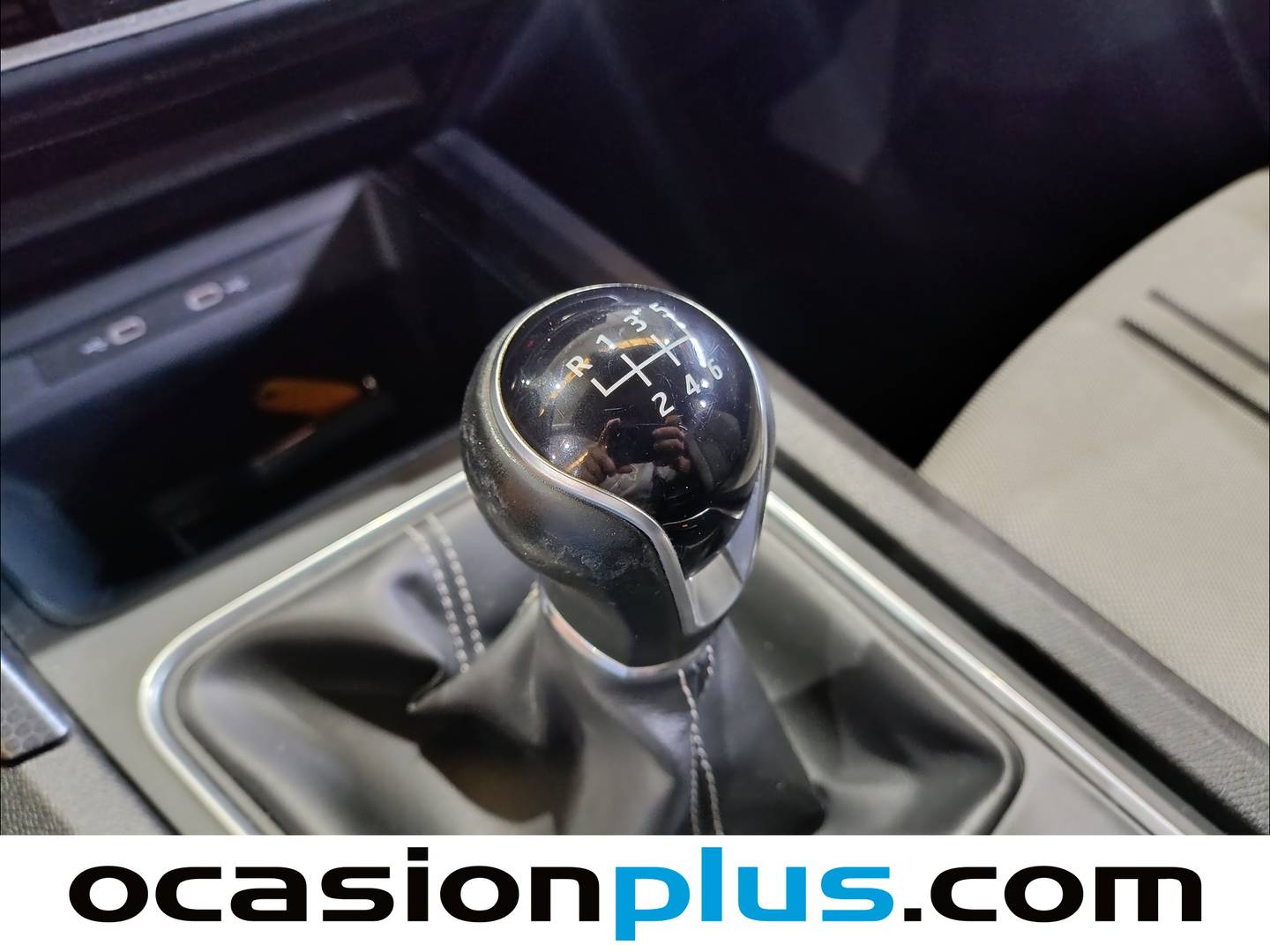 Seat León Seat León 1.5 TSI S&S Style Go (130 CV) de segunda mano