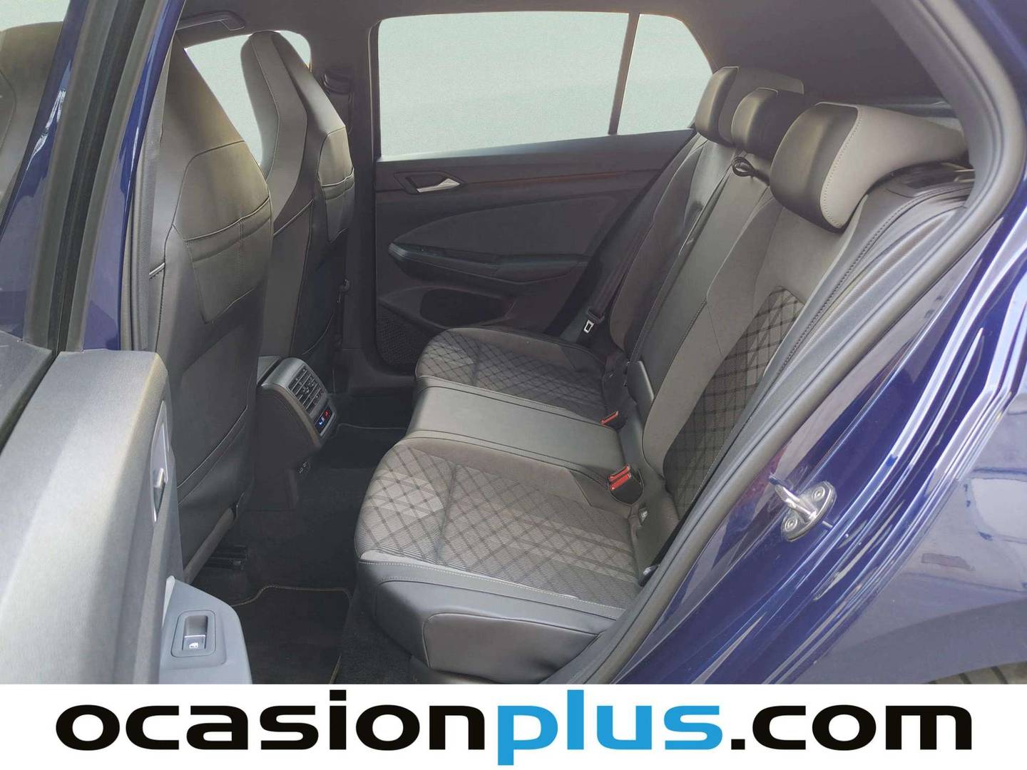 Foto asientos traseros Volkswagen Golf Volkswagen Golf R-Line 1.5 eTSI (150 CV) DSG