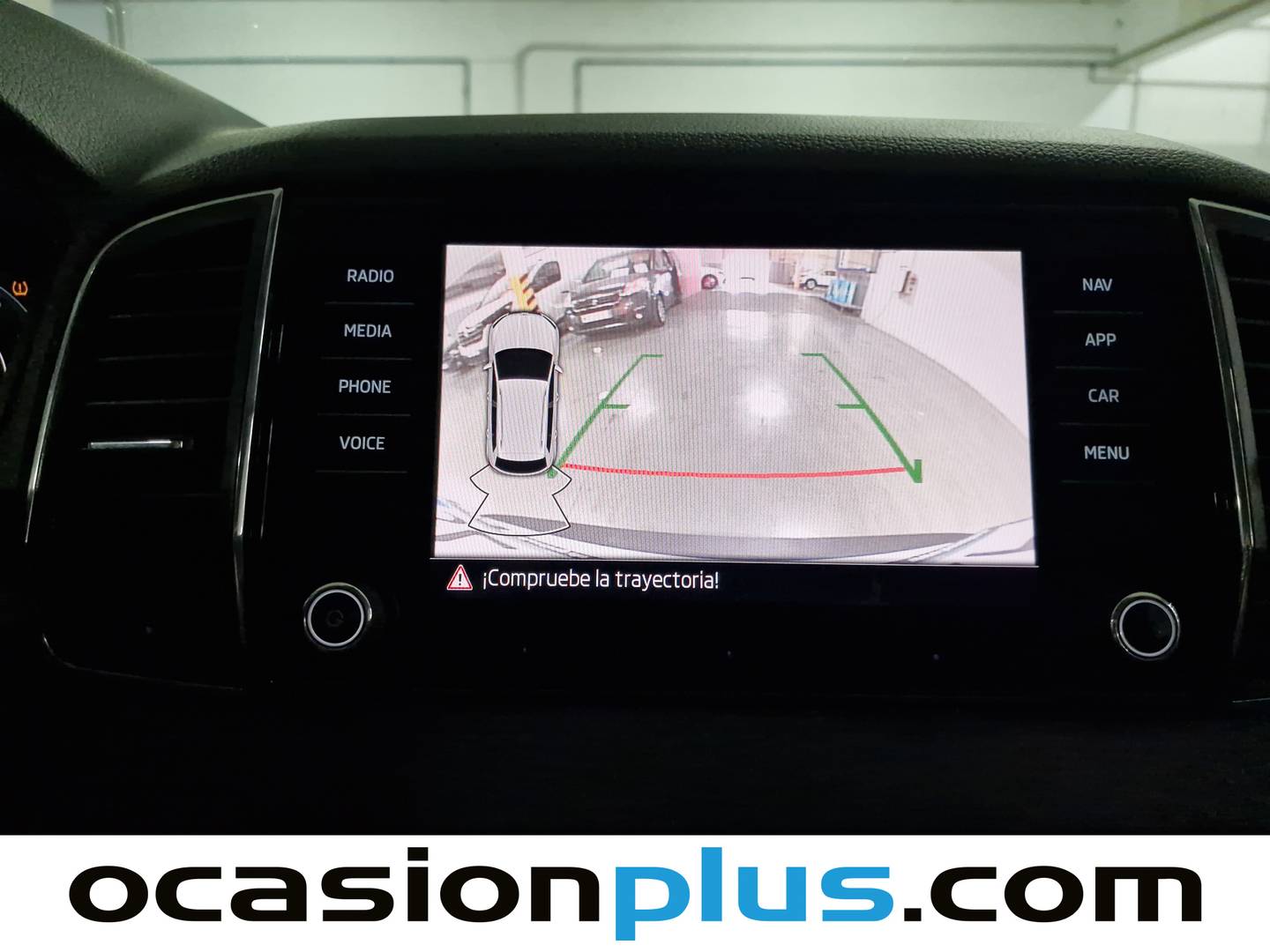 Extras y acabados del Skoda Karoq Skoda Karoq 2.0 TDI Ambition 4X4 DSG (150 CV)