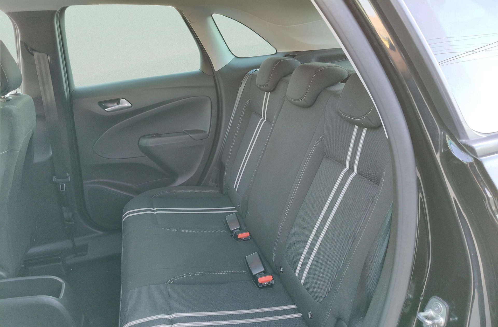 Opel Crossland 1.2 Elegance - foto 11