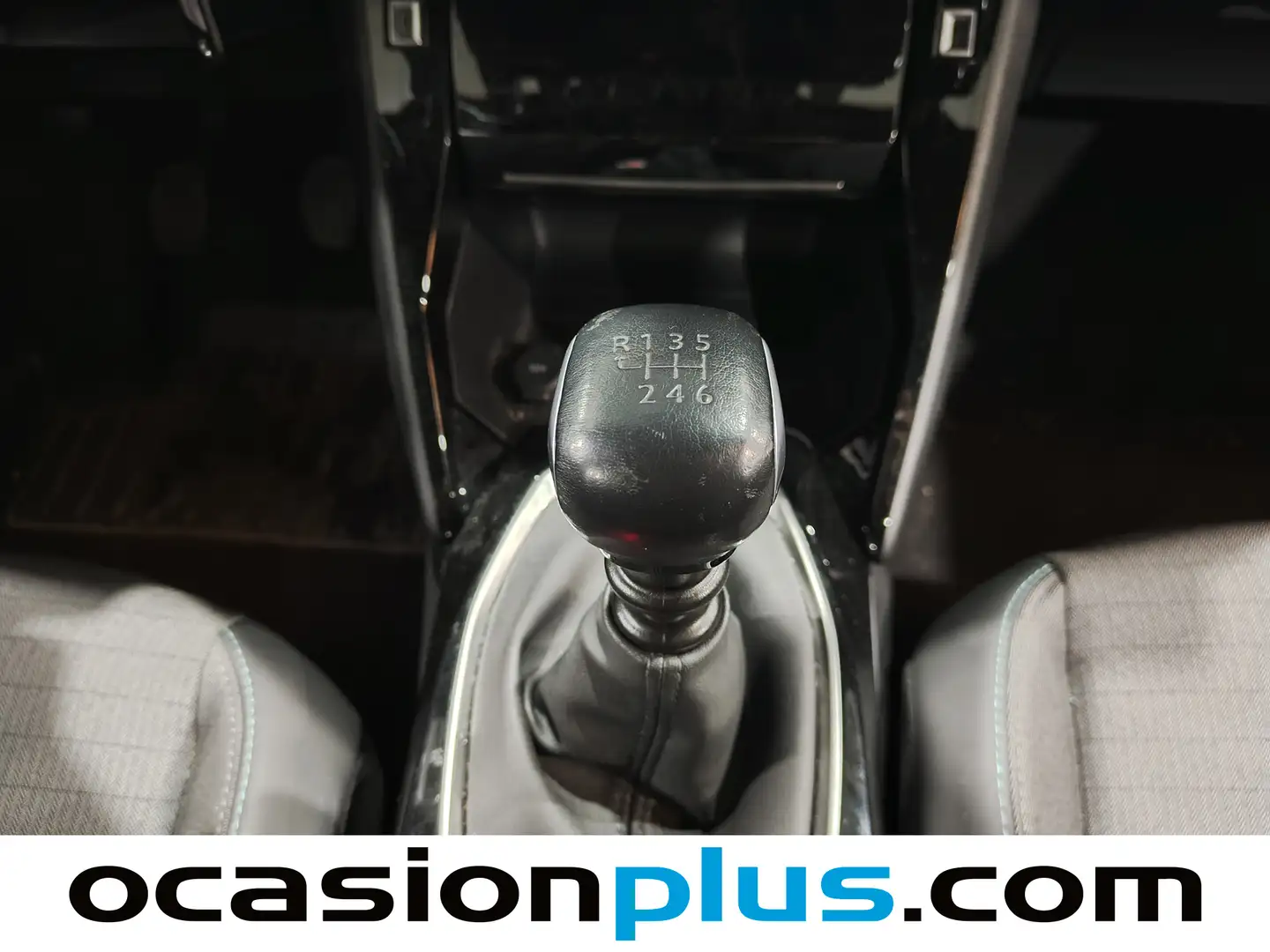 Foto Peugeot 2008 Peugeot 2008 PureTech 100 S&S Allure (100 CV)