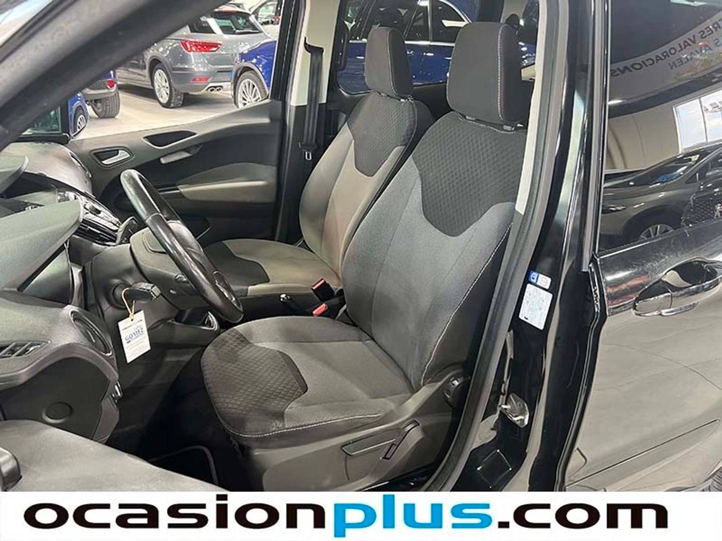 Foto Ford Tourneo Courier Ford Tourneo Courier 1.5 TDCi Titanium (95 CV)