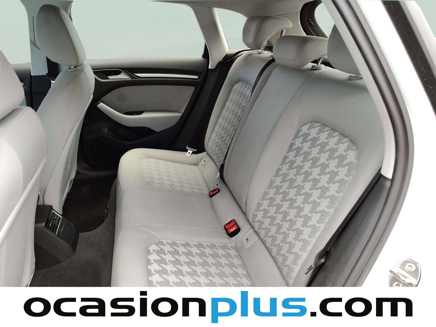Foto asientos traseros Audi A3 Audi A3 Sportback Attracted 2.0 TDI clean diesel  (150 CV)
