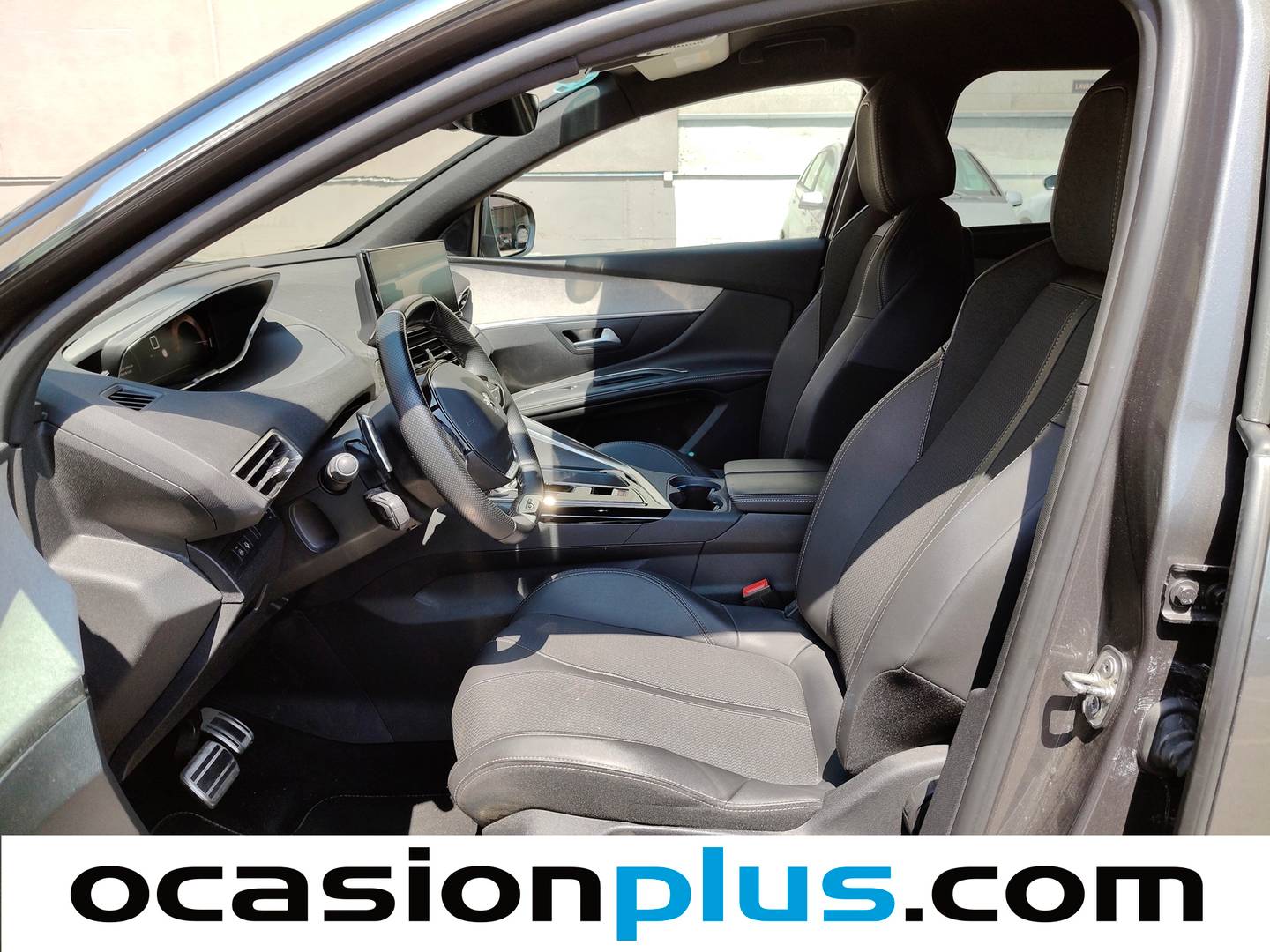 Foto asientos delanteros Peugeot 5008 Peugeot 5008 BlueHDI 130 S&S GT EAT8 (130 CV) 7 Plazas