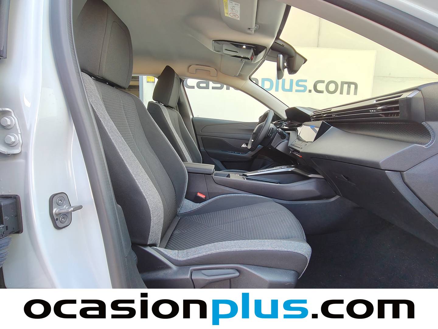 Foto Peugeot 308 Peugeot 308 PureTech 130 S&S Active Pack EAT8 (130 CV)