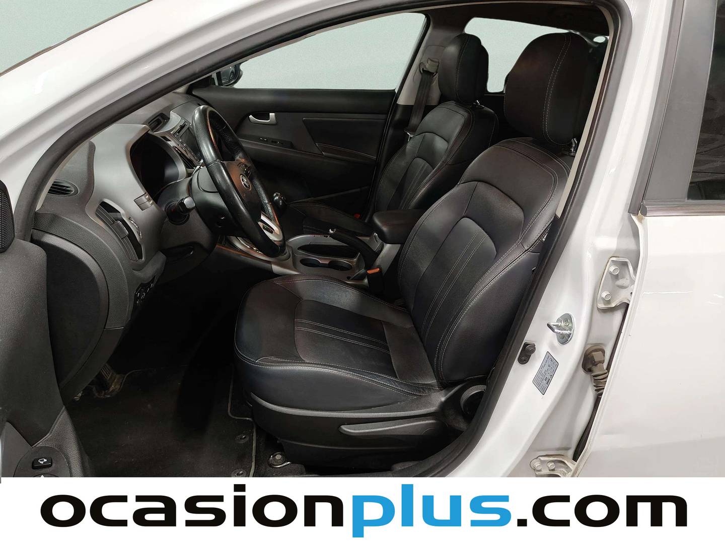Foto asientos delanteros KIA Sportage KIA Sportage 1.7 CRDI VGT x-Tech Eco-Dynam 4x2 (115 CV)