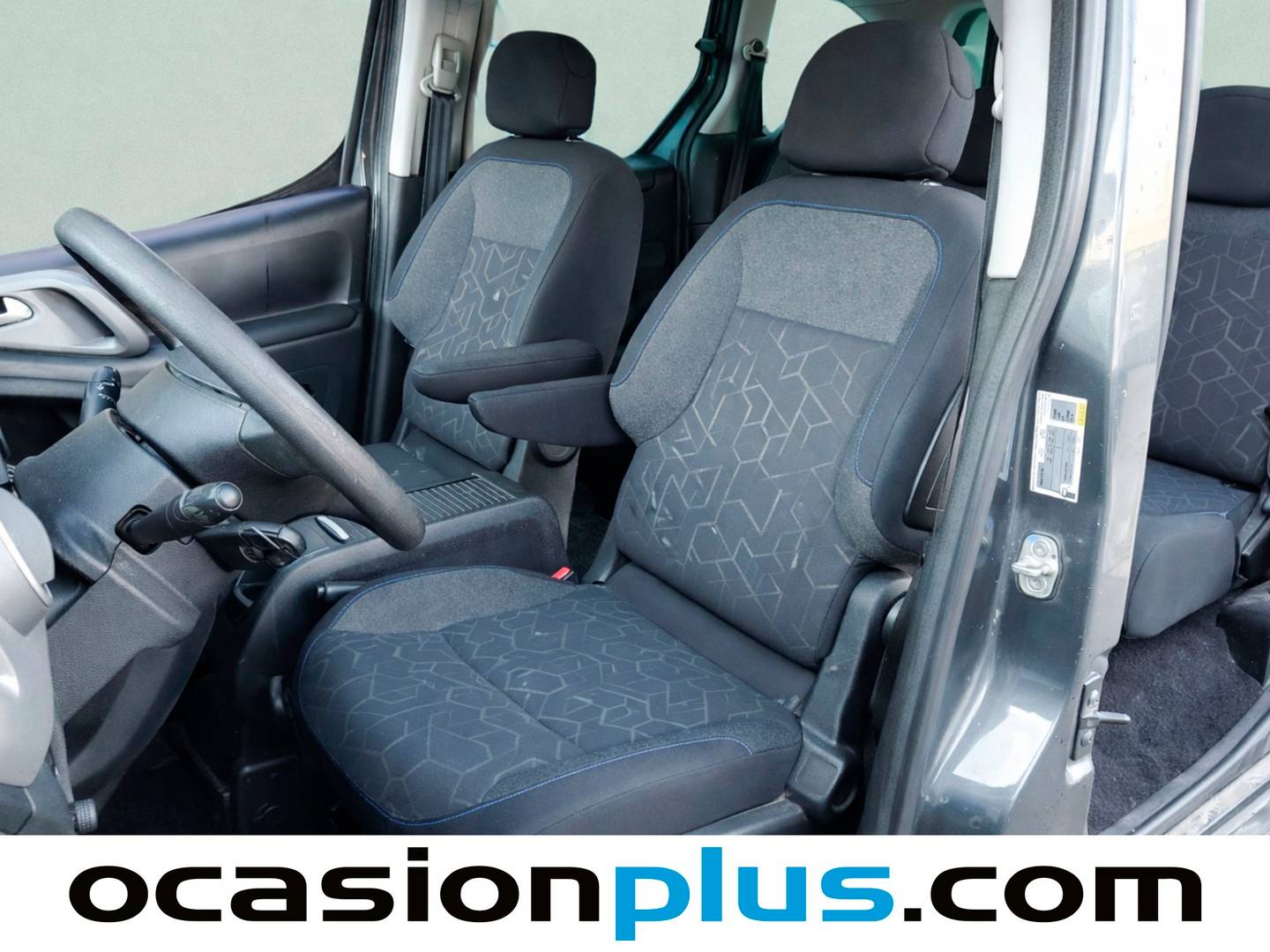 Foto Peugeot Partner Peugeot Partner Tepee Tepee Combi BlueHDI 100 Style (100 CV)