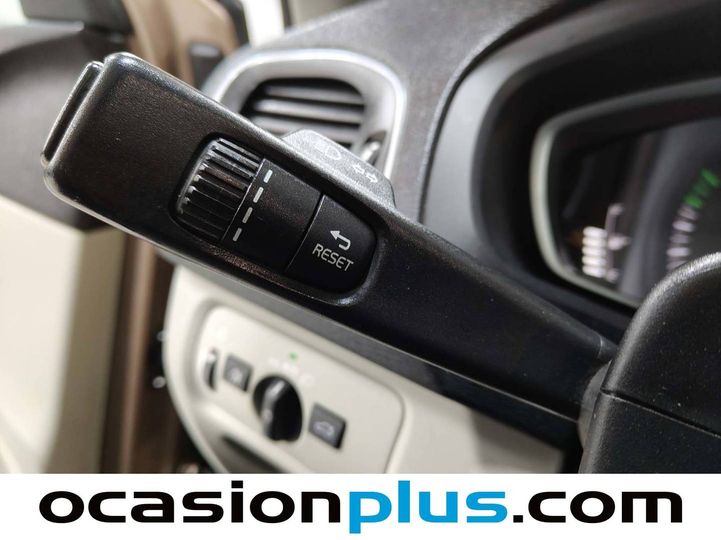 Volvo V40 Cross Country Volvo V40 Cross Country D3 Momentum Auto (150 CV) 150cv