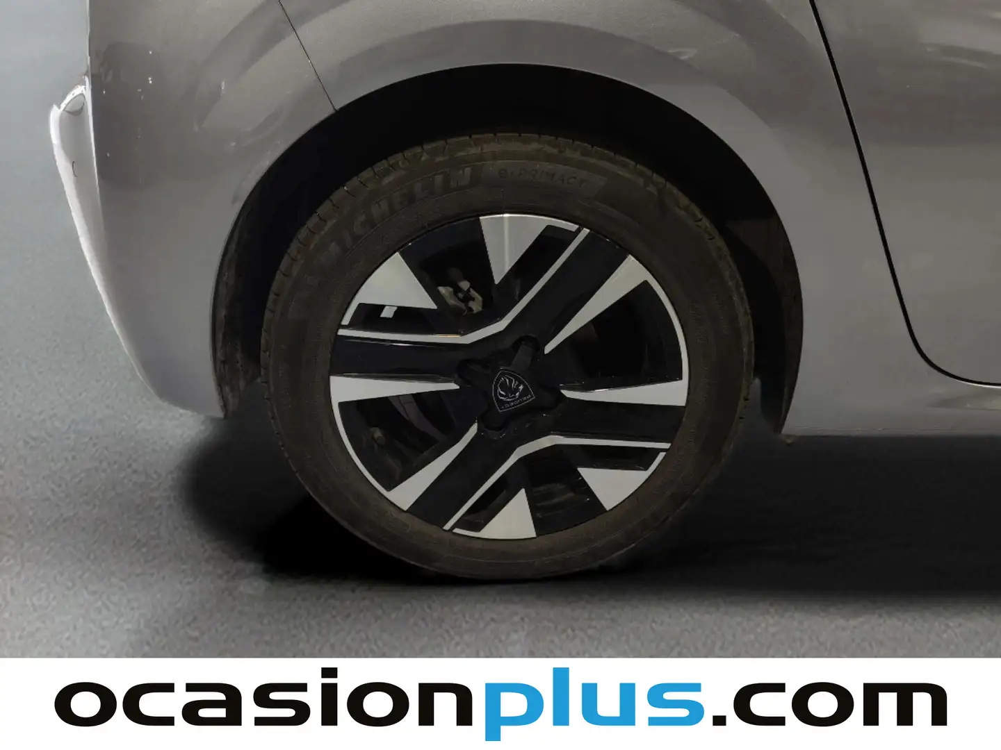 Foto Peugeot 208 Peugeot 208 PureTech 100 Allure (100 CV)