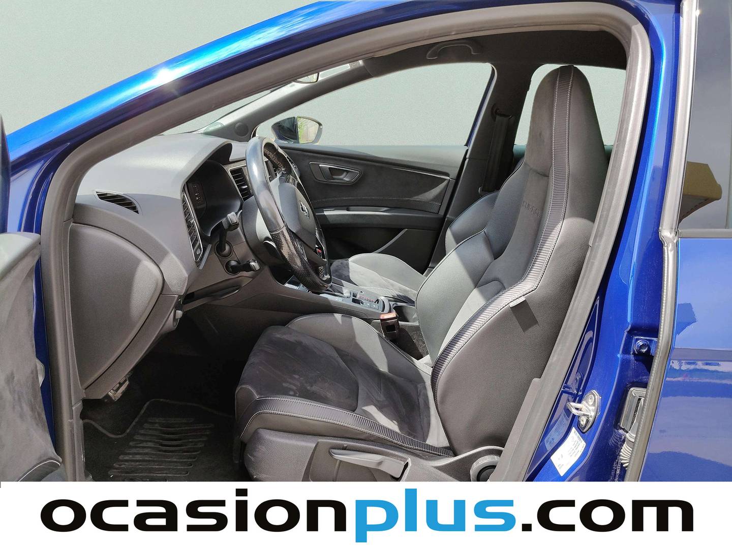 Foto asientos delanteros Seat León Seat León 2.0 TSI S&S Cupra DSG (290 CV)