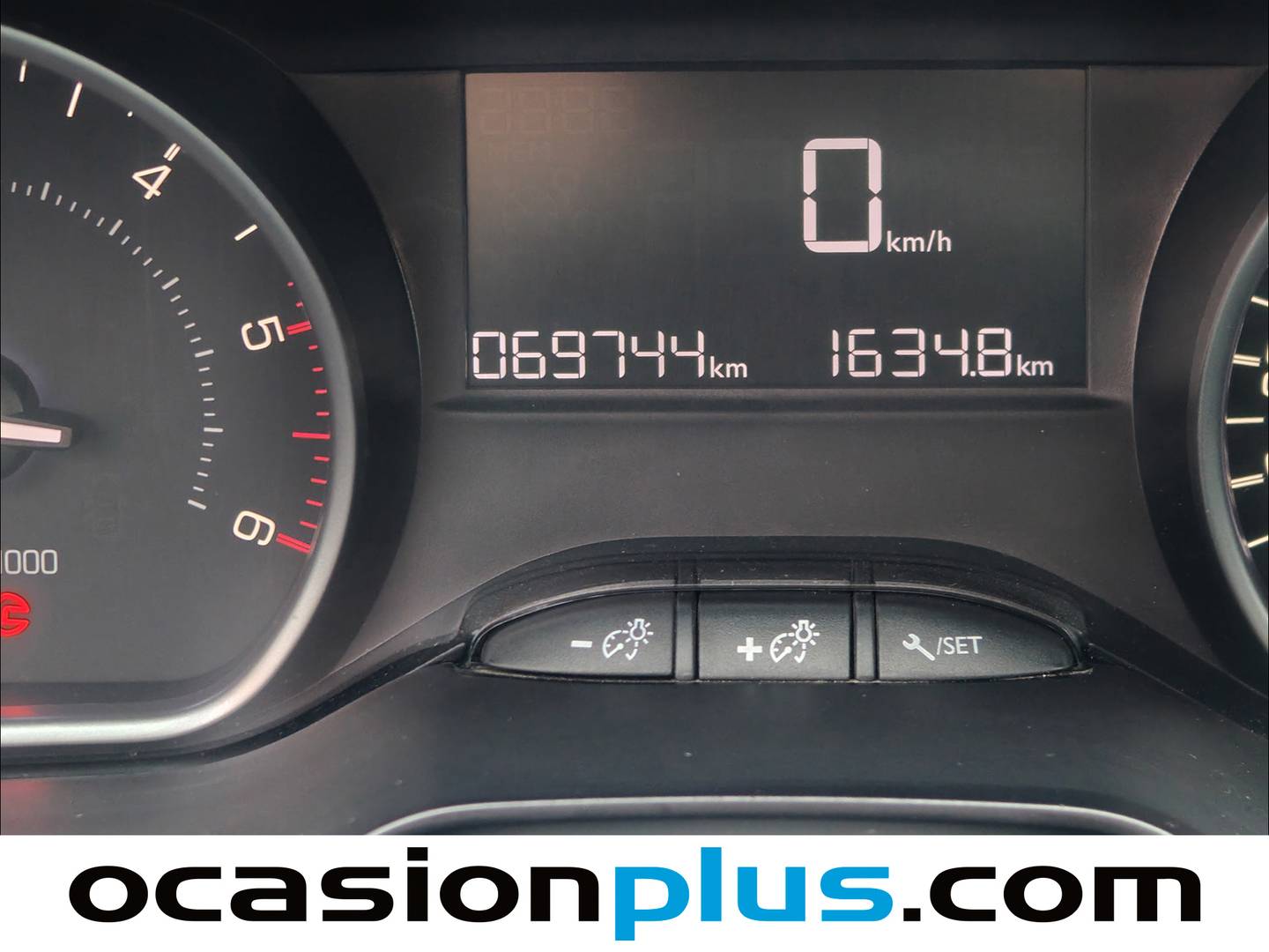 Foto Peugeot 2008 Peugeot 2008 BlueHDi 100 Style (100 CV)