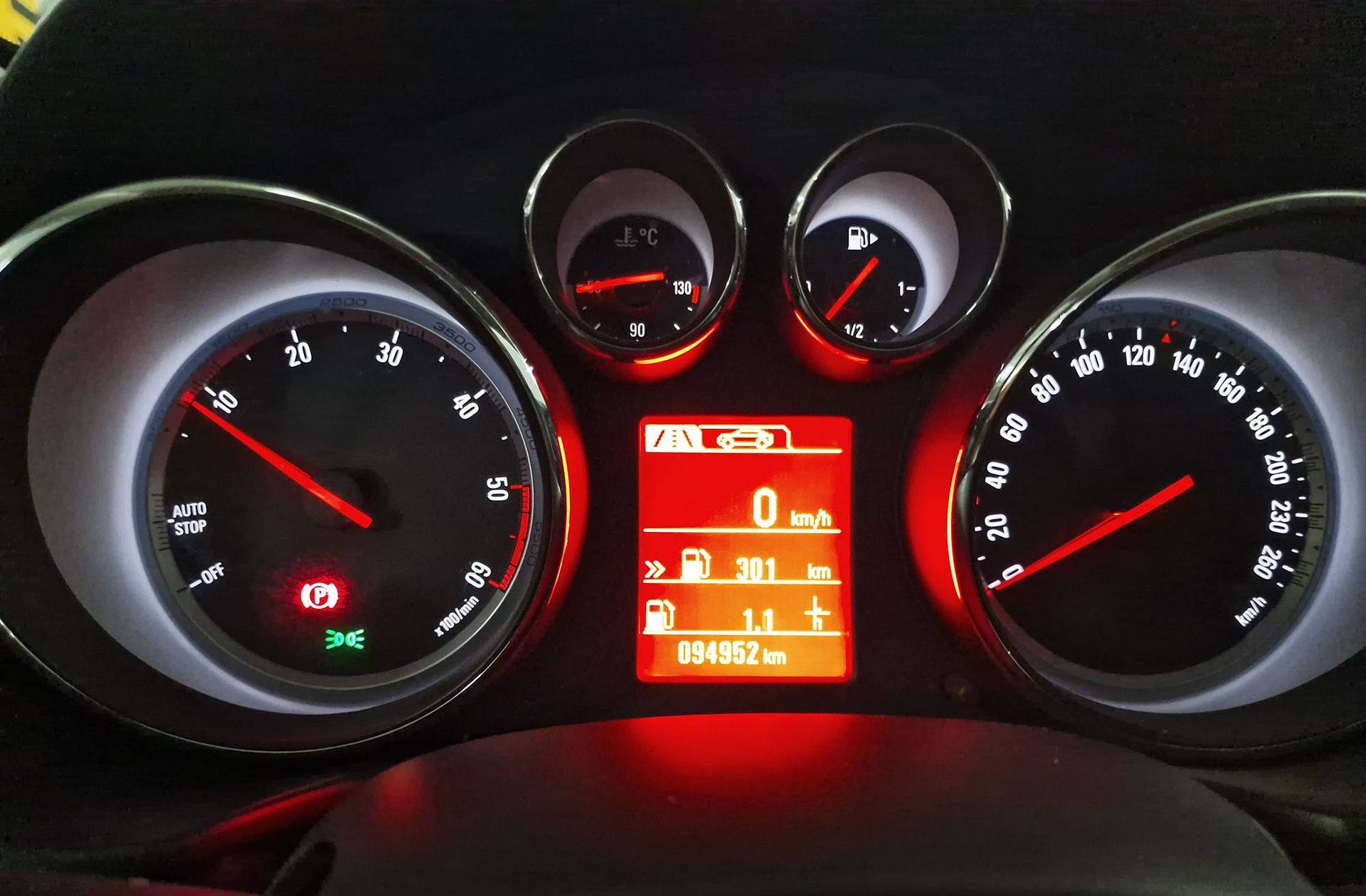 Opel Insignia 2.0 CDTI Cosmo - foto 19