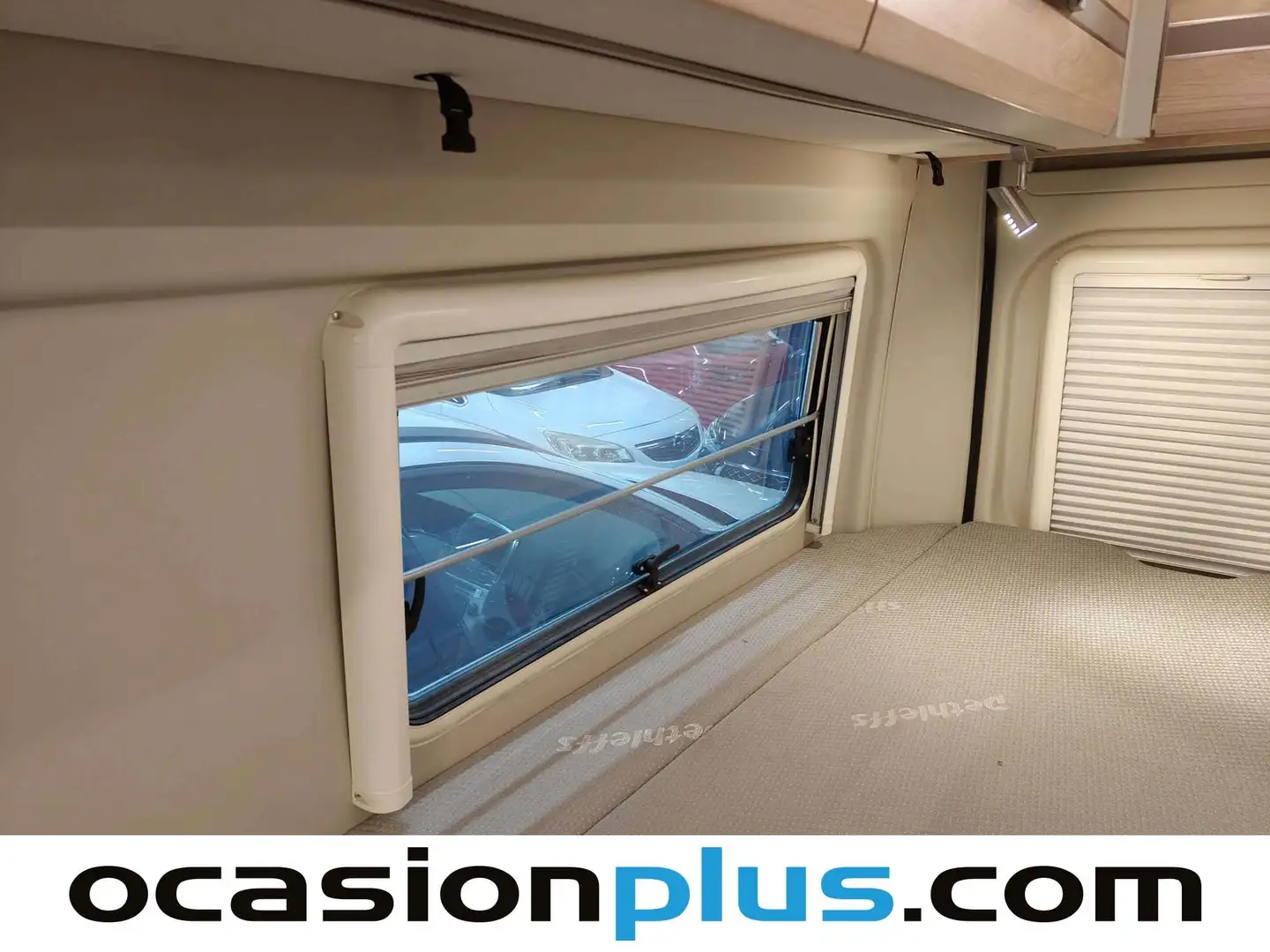 Foto Citroën Dethleffs Globetrail 640 DB 103KW (140 CV) Citroën Dethleffs Globetrail 640 DB 103KW (140 CV) 640 DB  Edition 90  (140 CV) ( 4 Plazas )