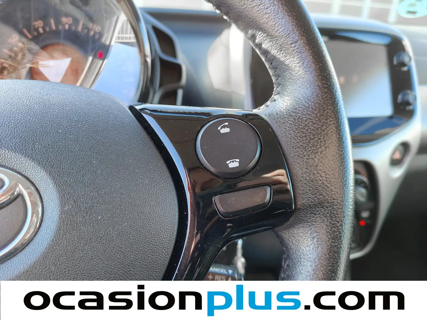 Foto Toyota Aygo Toyota Aygo 1.0 70 x-play (69 CV)