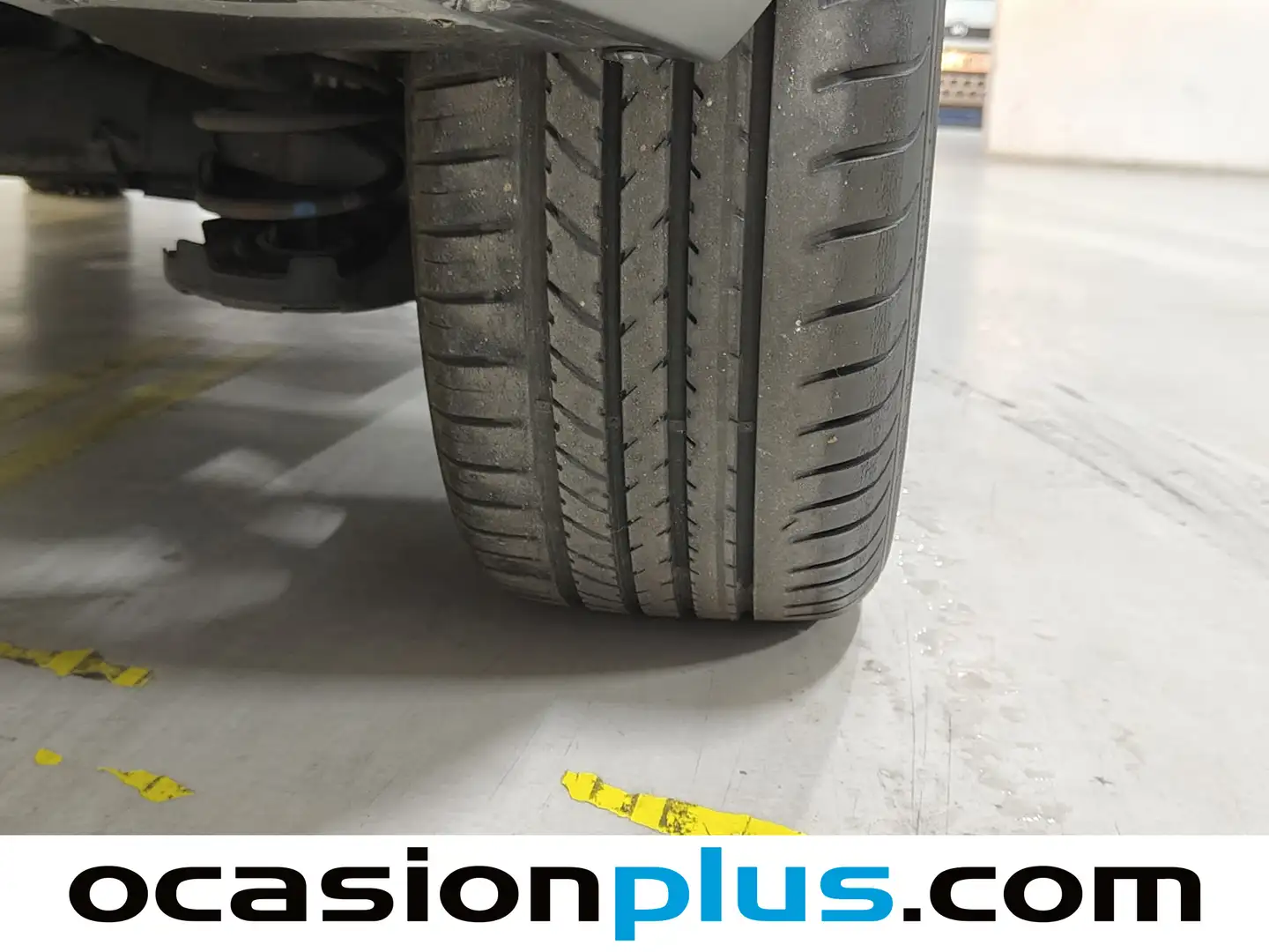 Foto Peugeot 2008 Peugeot 2008 BlueHDi 100 S&S Allure (100 CV)