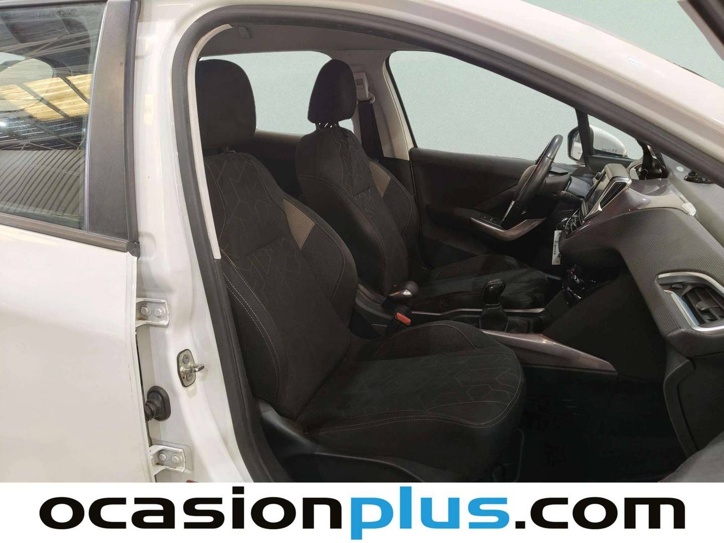 Peugeot 2008 Peugeot 2008 e-HDI 92 Active (92 CV) 2015