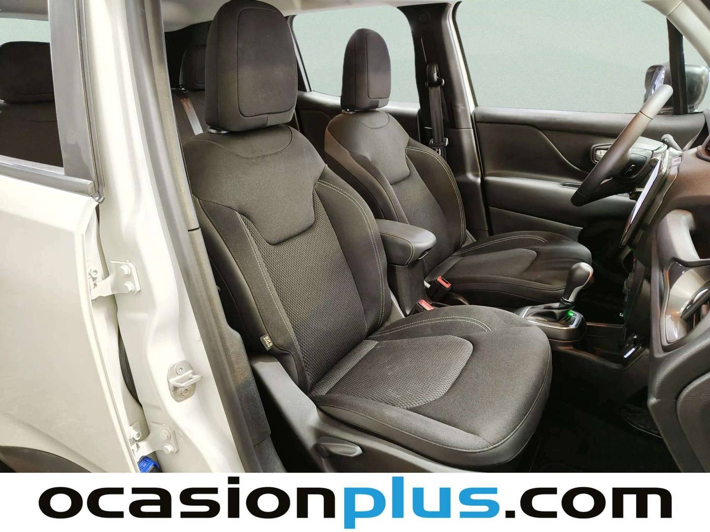 Foto Jeep Renegade Jeep Renegade 1.5 Altitude DCT (130 CV)