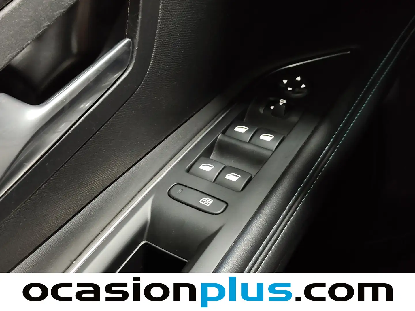 Foto Peugeot 3008 Peugeot 3008 PureTech 130 S&S Allure Pack (130 CV)