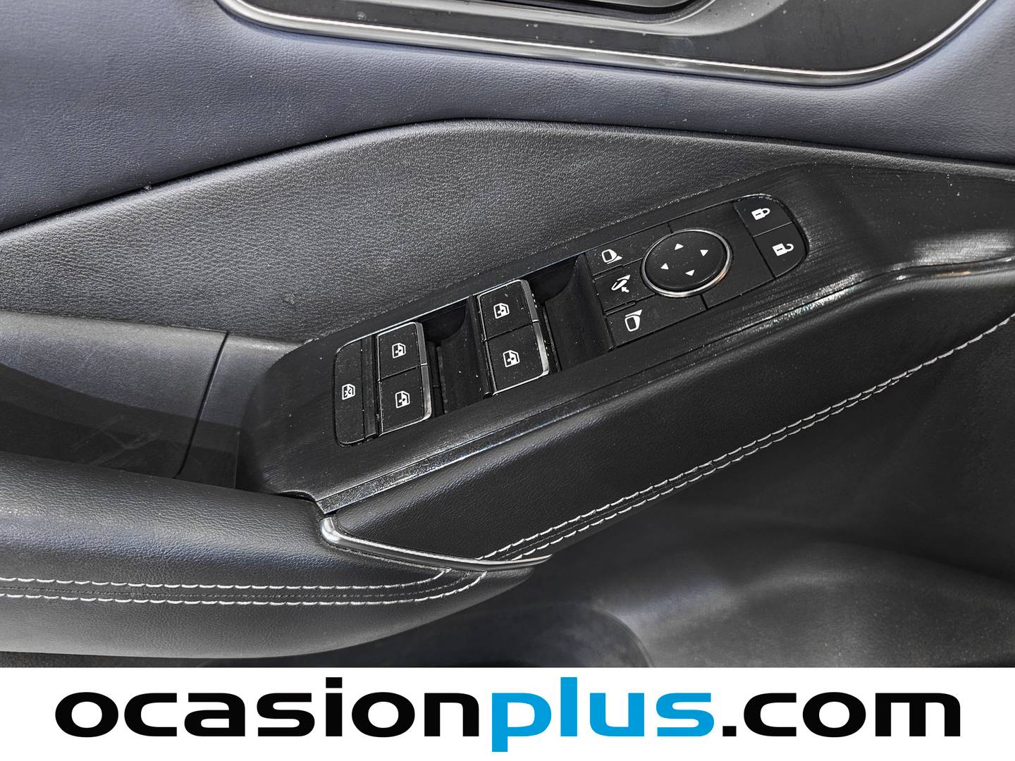Nissan QASHQAI Nissan Qashqai E-POWER Tekna (190 CV) seminuevo