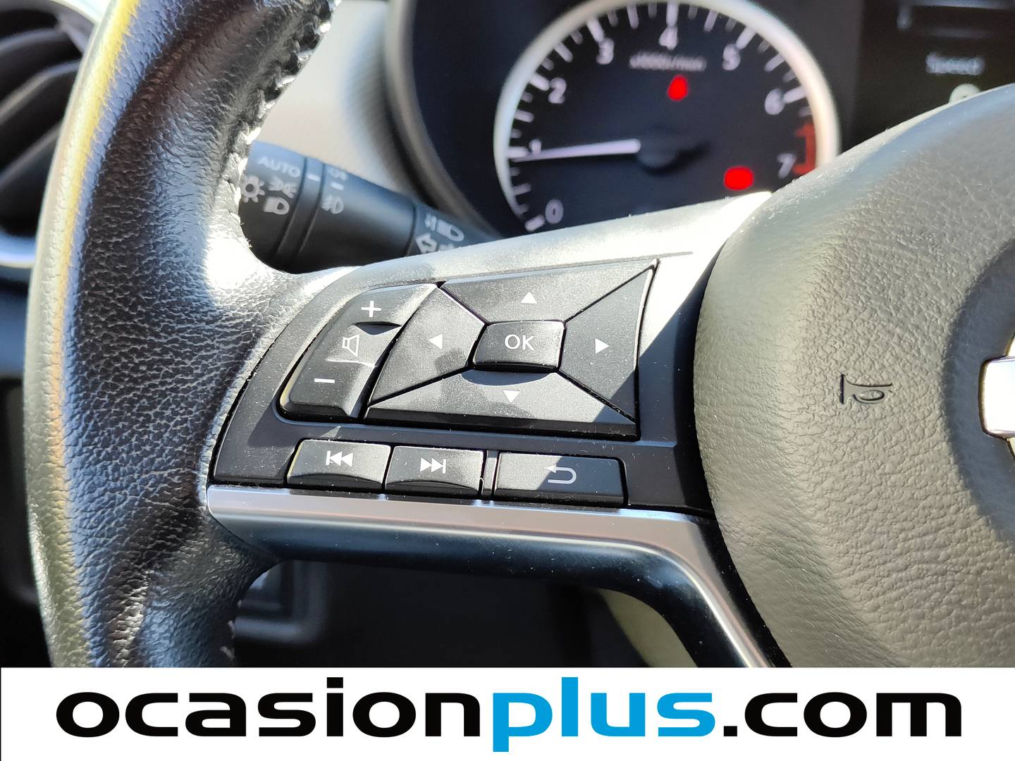 Extras del Nissan Micra Nissan Micra IG-T S&S N-Connecta (90 CV)