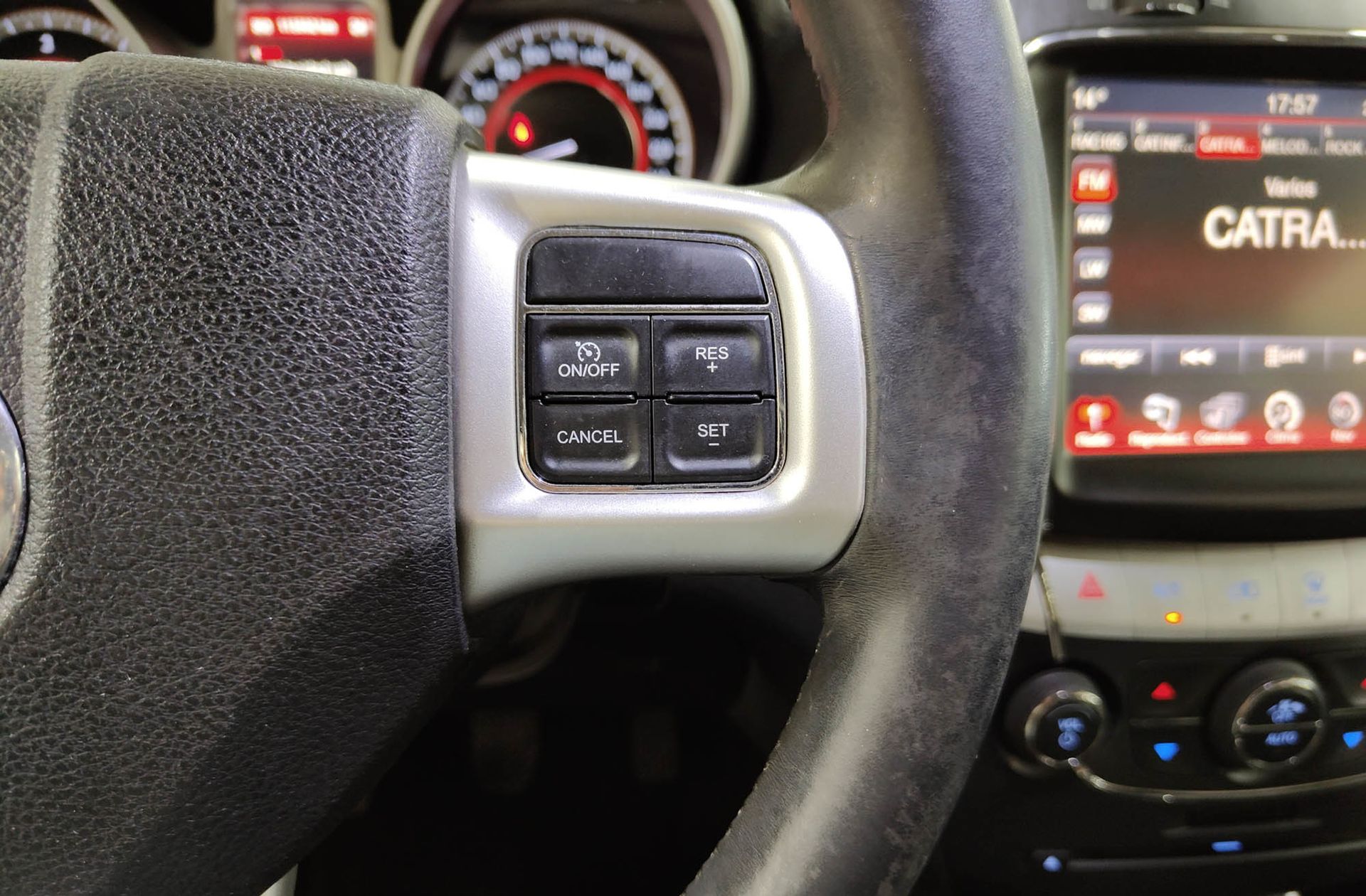Fiat Freemont 2.0 16v Diesel Black Code 7 plazas - foto 27