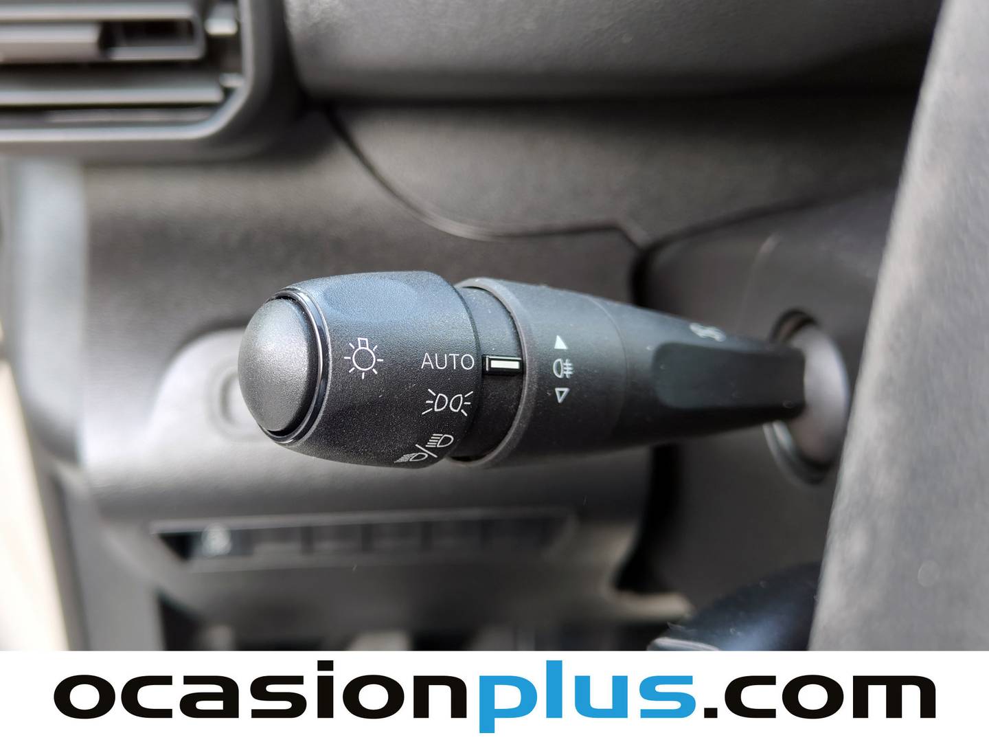 Foto Peugeot Partner Peugeot Partner BlueHDi 100 S&S Pro Standard 600kg (98 CV)