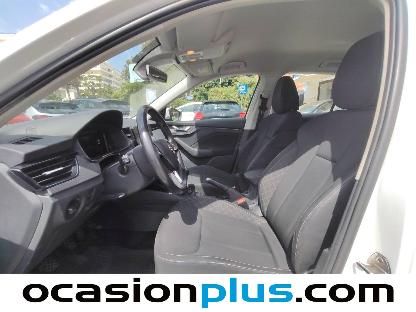 Foto asientos delanteros Skoda Kamiq Skoda Kamiq 1.0 TSI Ambition (95 CV)