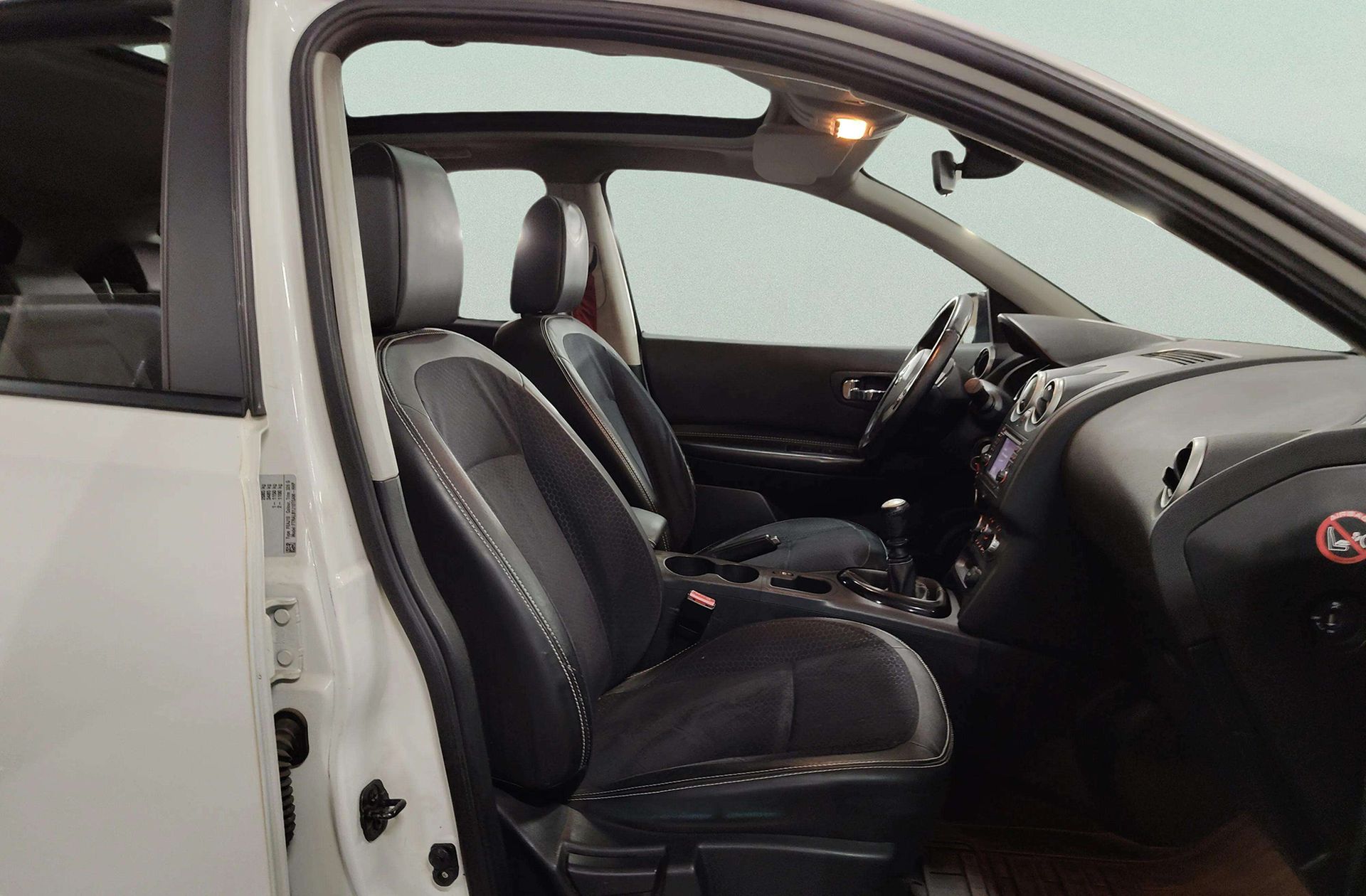 Nissan Qashqai 1.6 dCi 360 4x2 - foto 17