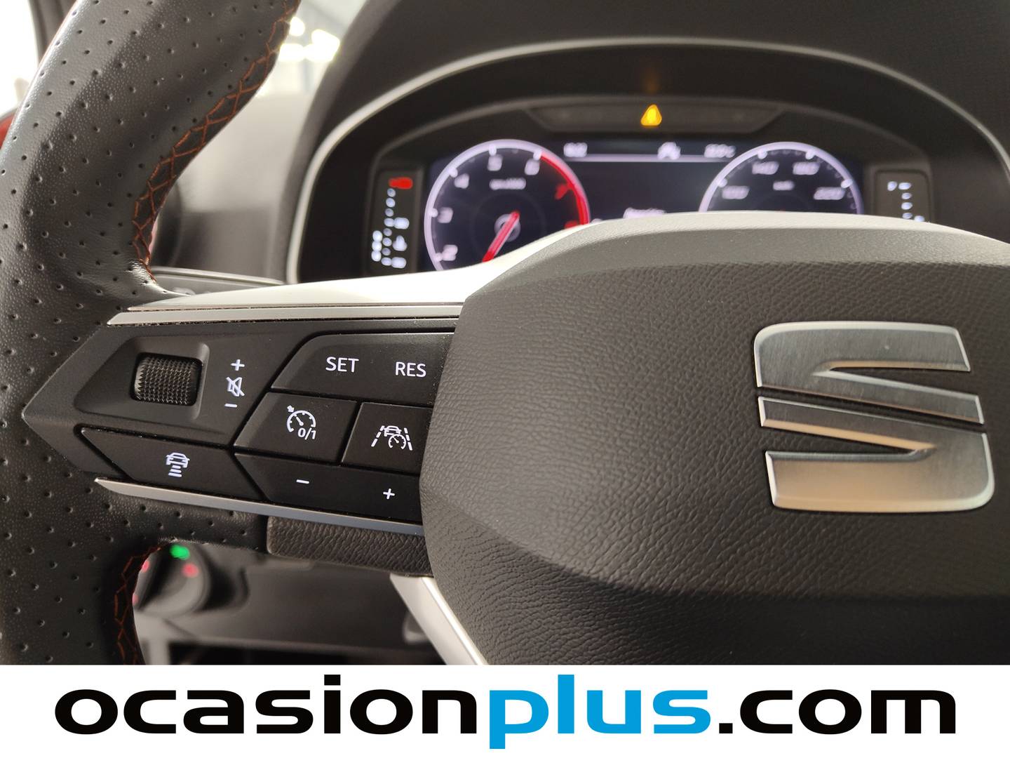 Foto Seat Arona SEAT Arona 1.0 TSI S&S FR XL (115 CV)